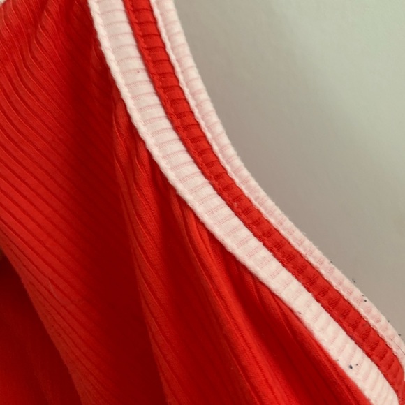 Red Ribbed Crop Top - Picture 5 of 5